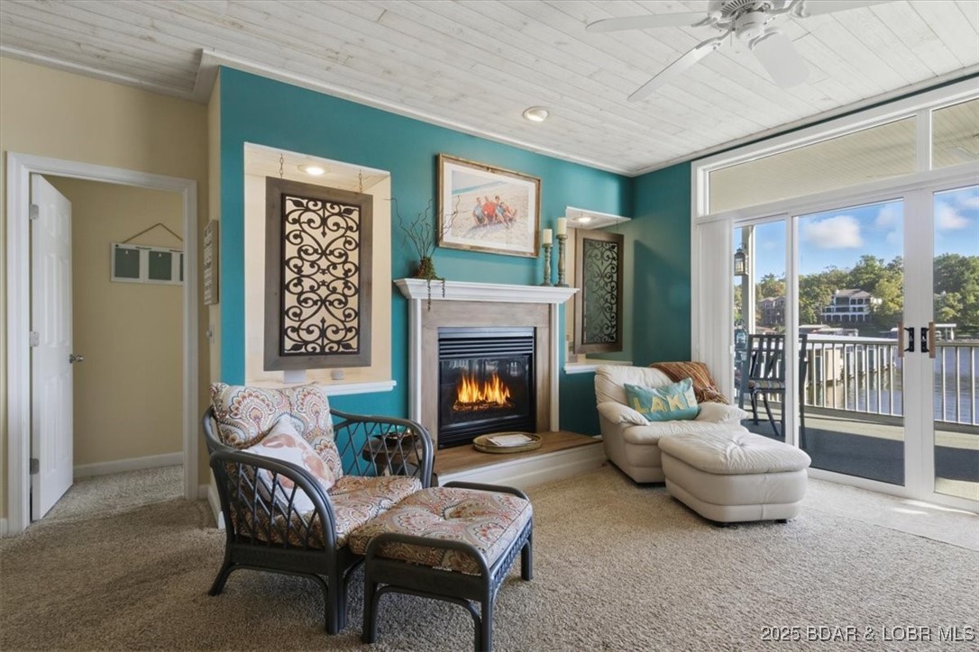 The Evergreens On The Lake - Residential