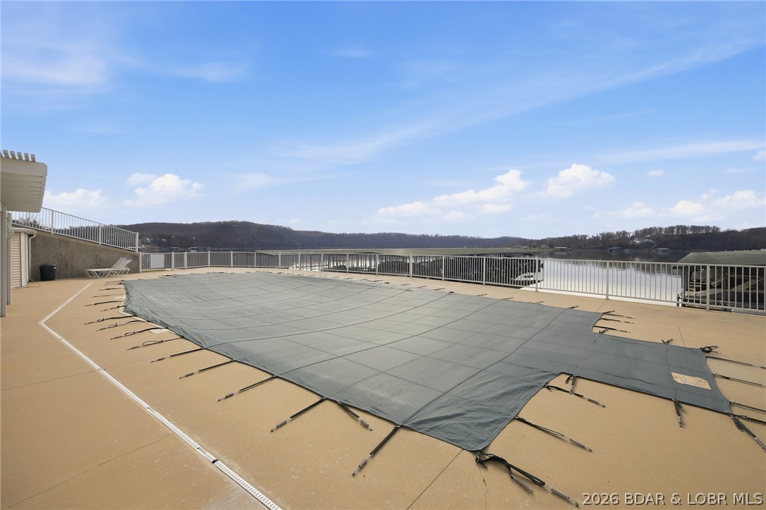 Windgate On The Lake Condo - Residential