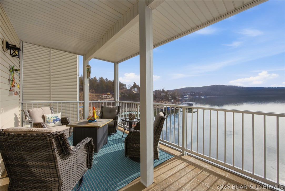 Windgate On The Lake Condo - Residential