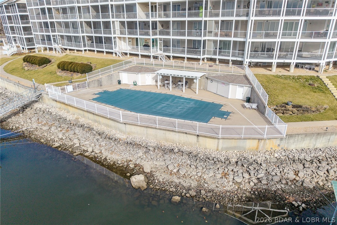 Windgate On The Lake Condo - Residential