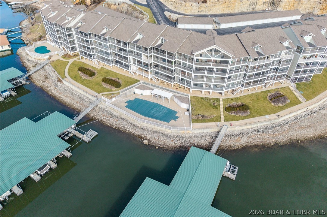 Windgate On The Lake Condo - Residential