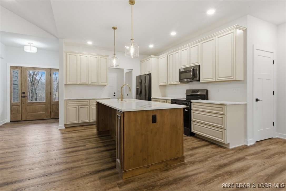 Champions Run - Residential