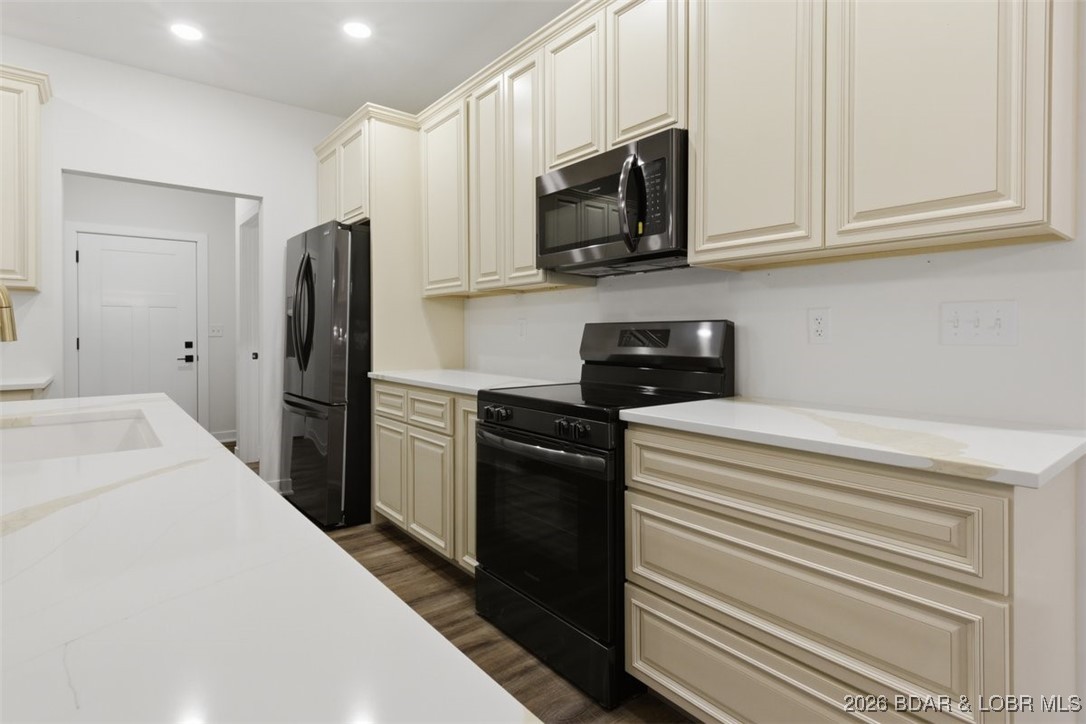 Champions Run - Residential