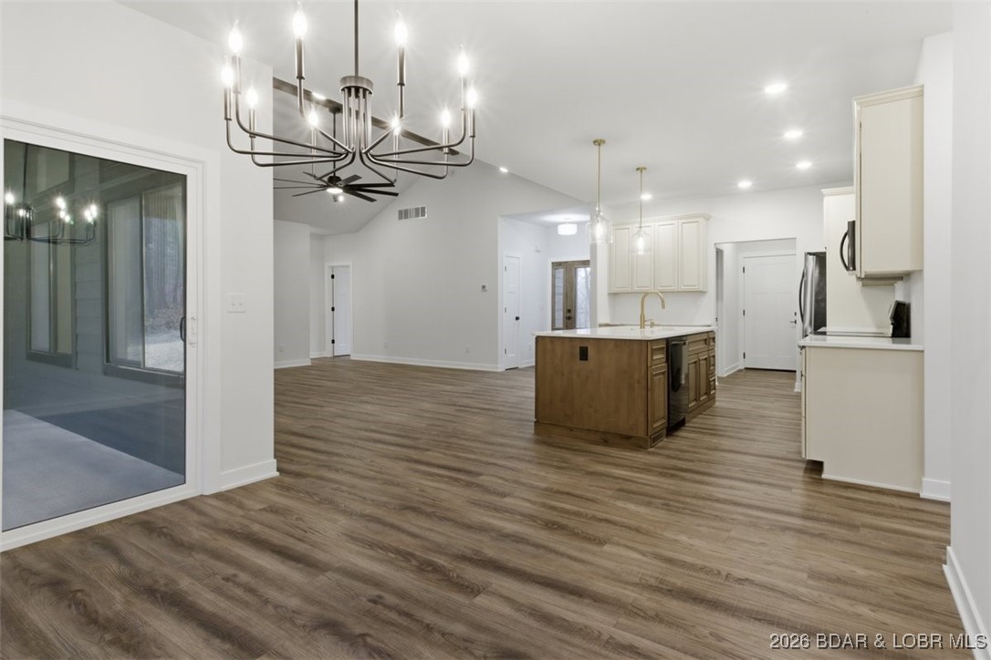 Champions Run - Residential