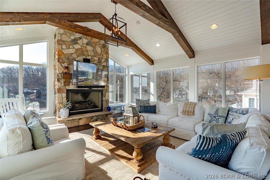 Palisades Point #4 - Residential