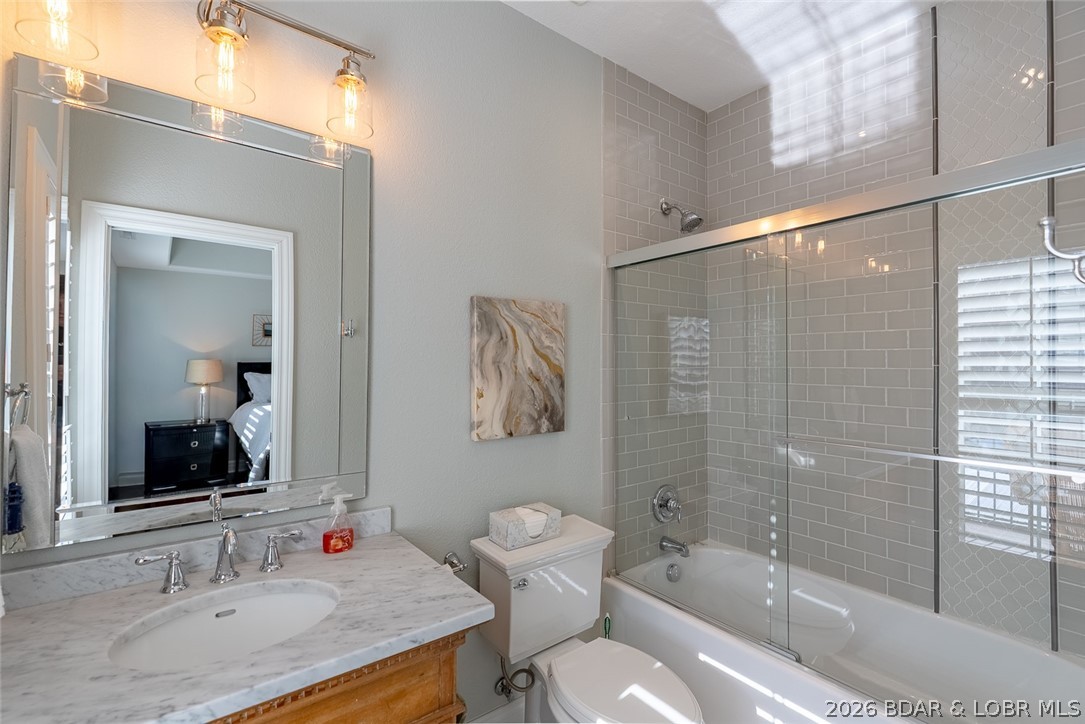 Palisades Point #4 - Residential