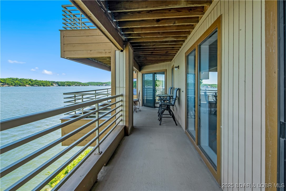 Lake Ozark, Missouri 65049, United States, 3 Bedrooms Bedrooms, ,3 BathroomsBathrooms,Residential,Active,137128