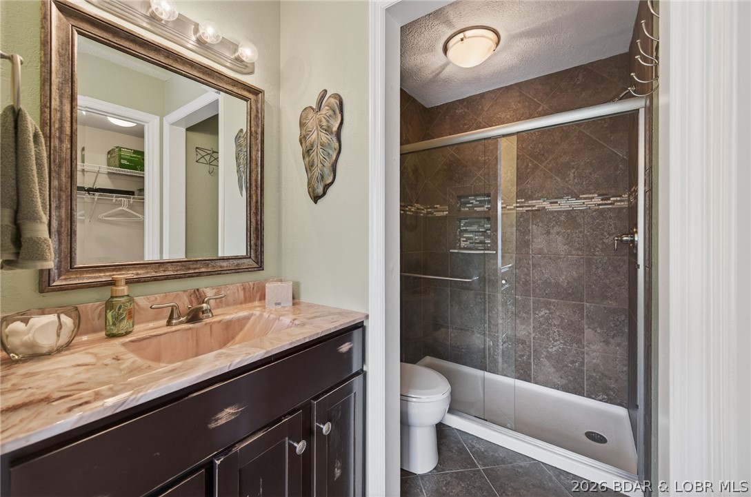 Indian Pointe Condominiums - Residential