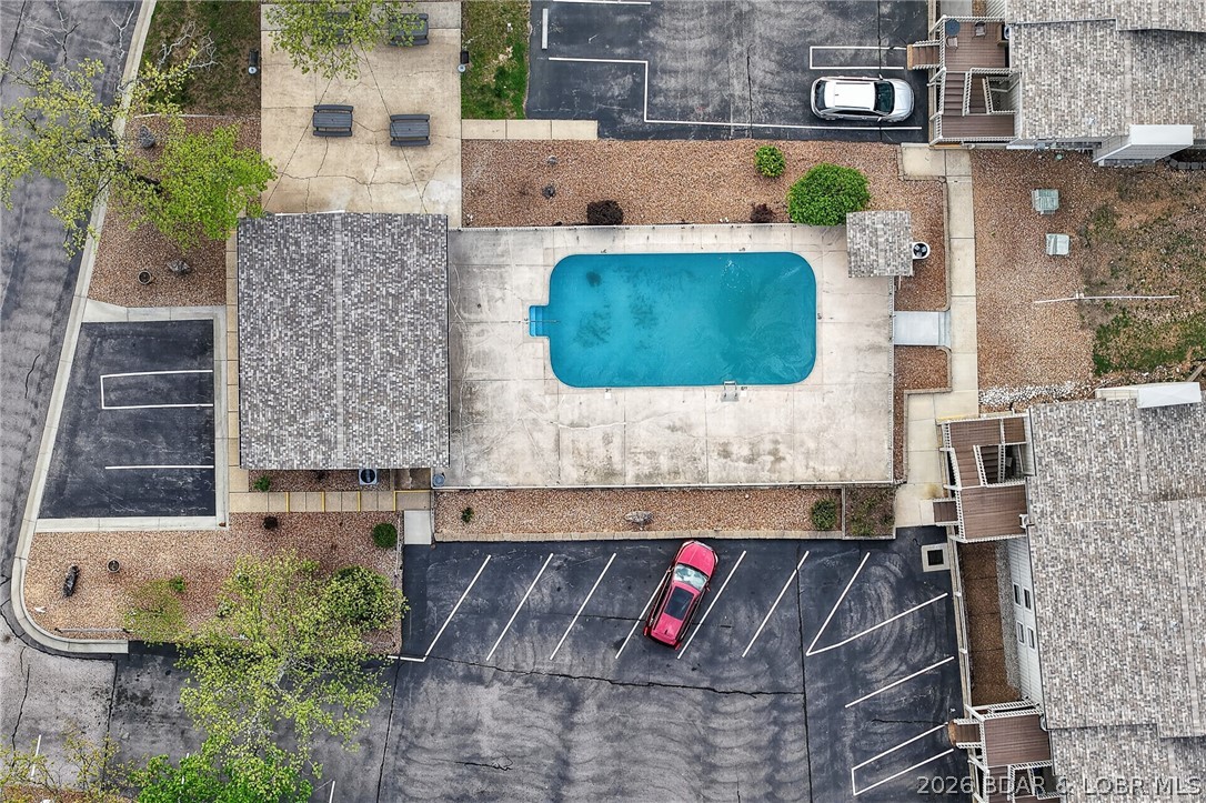 Indian Pointe Condominiums - Residential