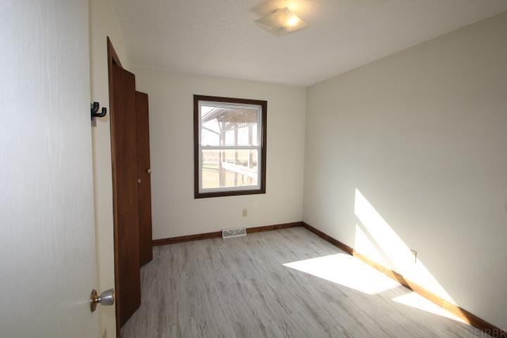 Laporte City, Iowa 50651, United States, 3 Bedrooms Bedrooms, ,2 BathroomsBathrooms,Residential,Pending,86015