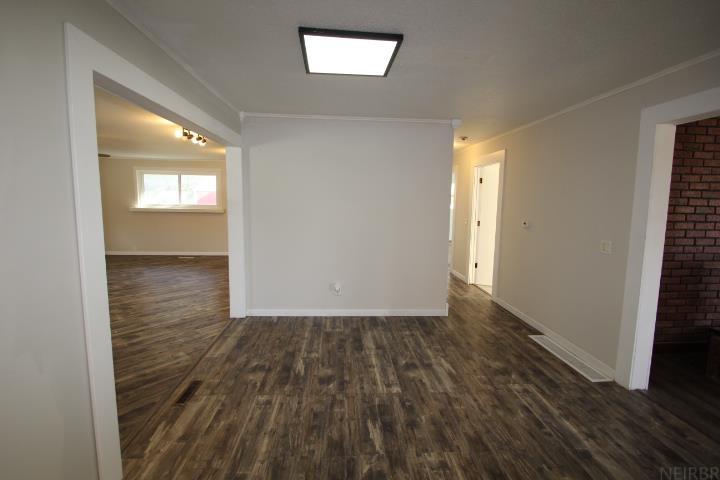 Laporte City, Iowa 50651, United States, 3 Bedrooms Bedrooms, ,2 BathroomsBathrooms,Residential,Pending,86015