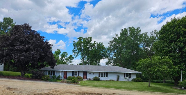 10684 E. Main St