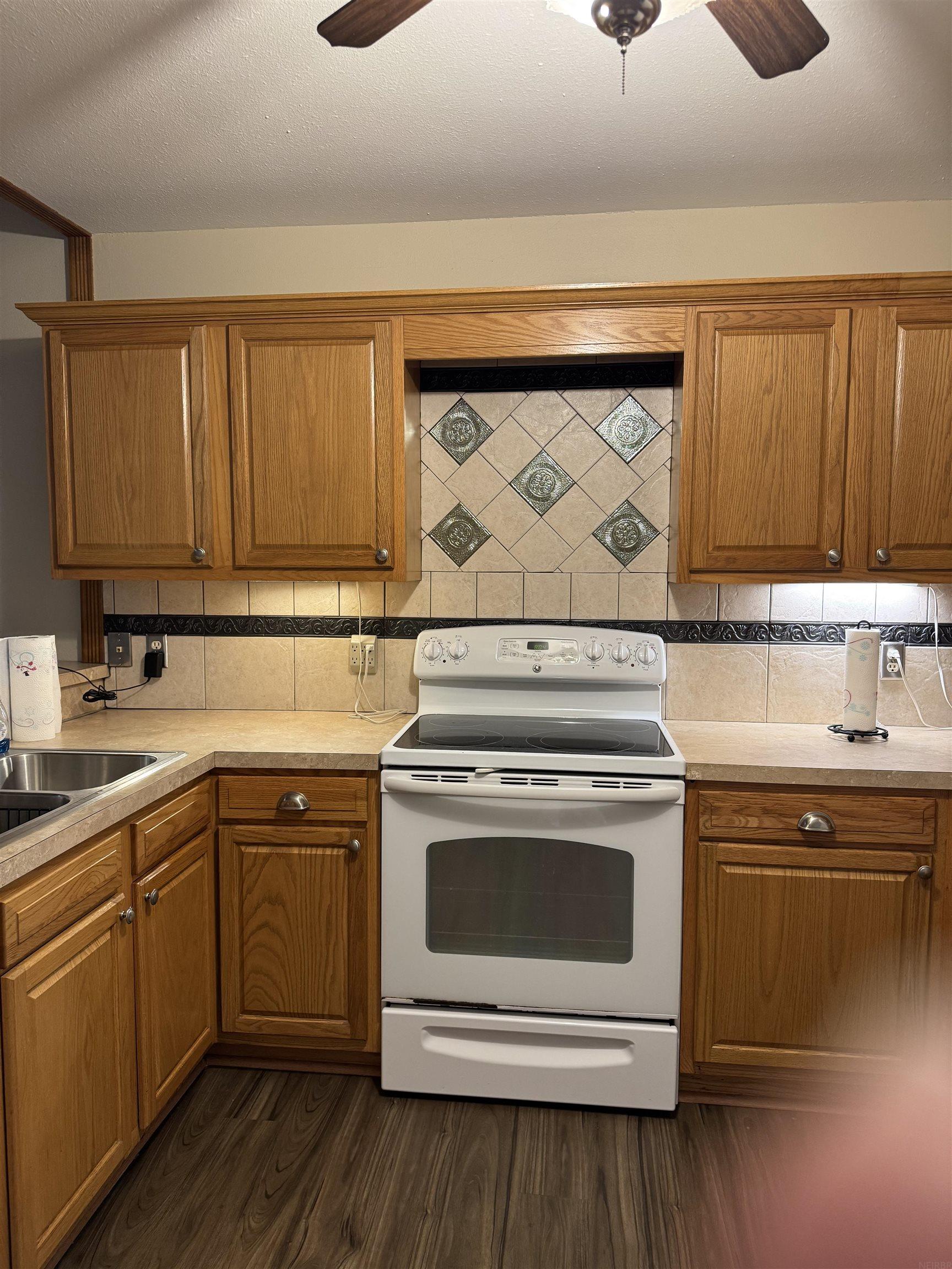 Laporte City, Iowa 50651, United States, ,Commercial,Active,132310