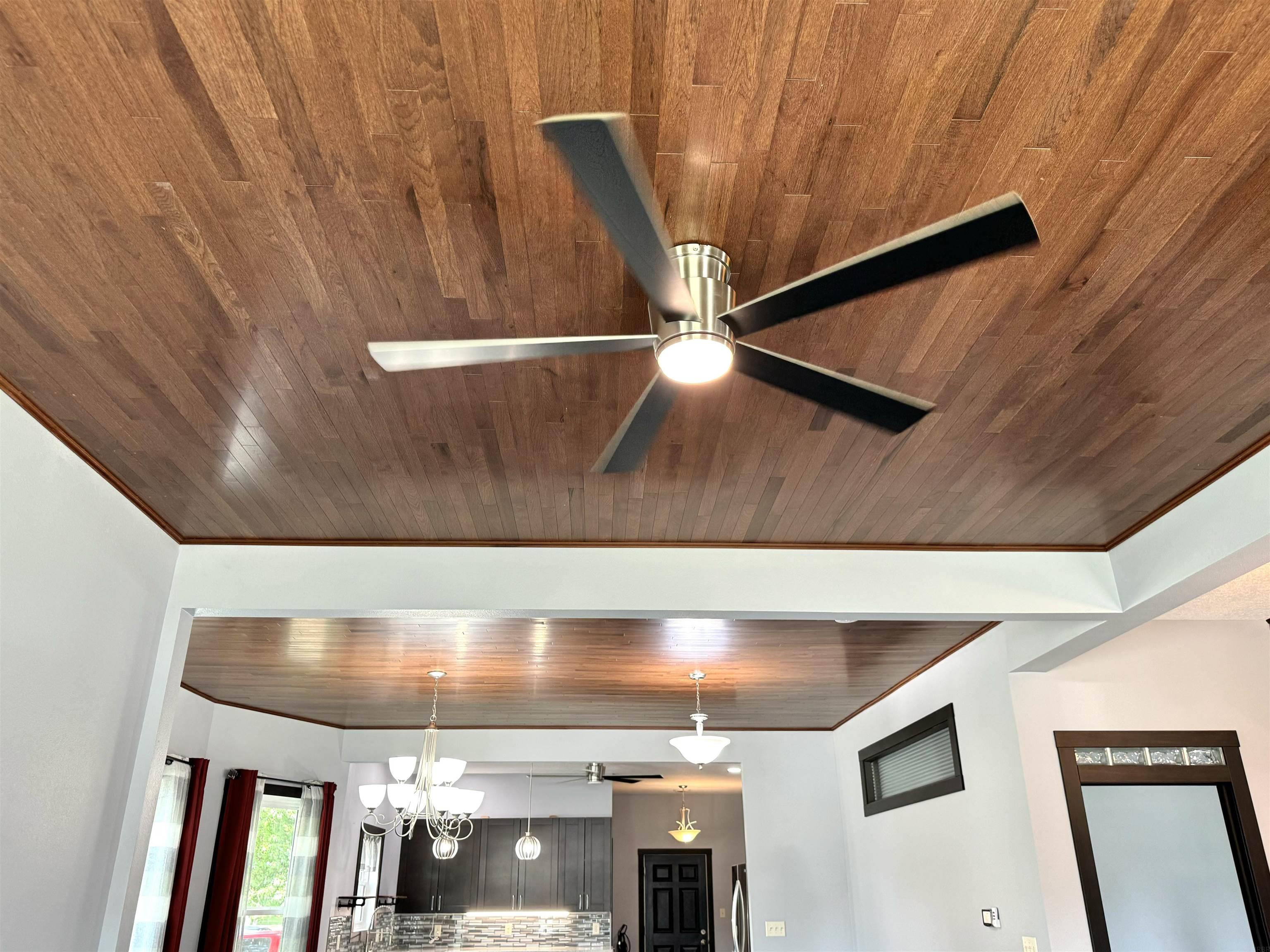 Laporte City, Iowa 50651, United States, 5 Bedrooms Bedrooms, ,2 BathroomsBathrooms,Residential,Pending,54328