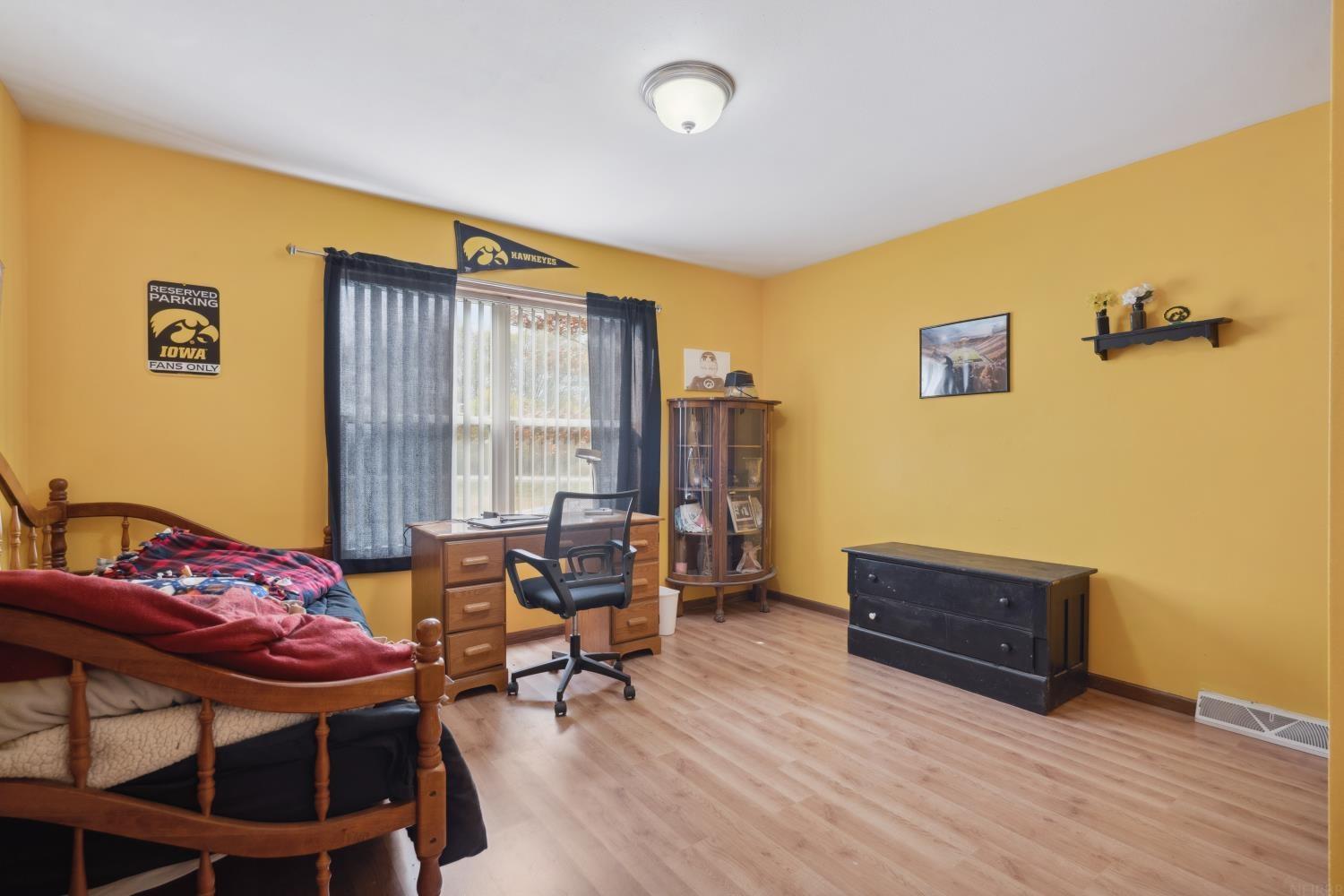 Brandon, Iowa 52210, United States, 4 Bedrooms Bedrooms, ,3 BathroomsBathrooms,Land,Pending,36099