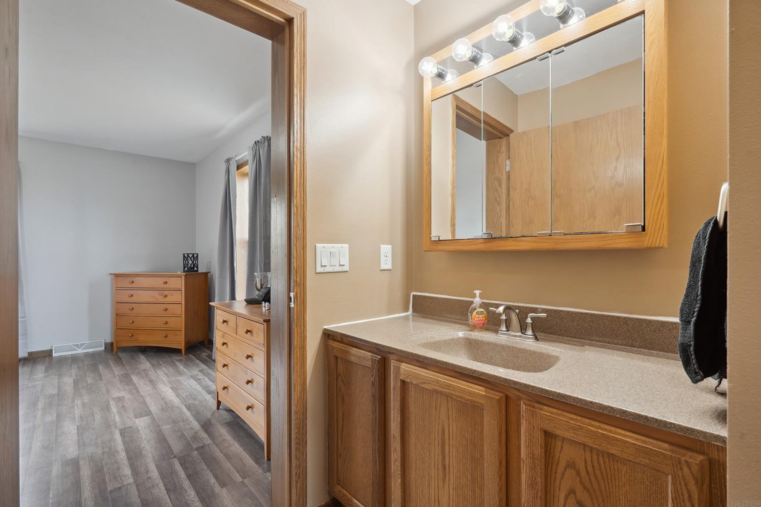 Brandon, Iowa 52210, United States, 4 Bedrooms Bedrooms, ,3 BathroomsBathrooms,Land,Pending,36099