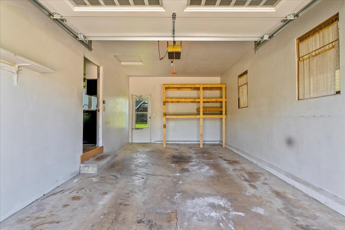 Cedar Falls, Iowa 50613, United States, 4 Bedrooms Bedrooms, ,2 BathroomsBathrooms,Residential,Pending,129036