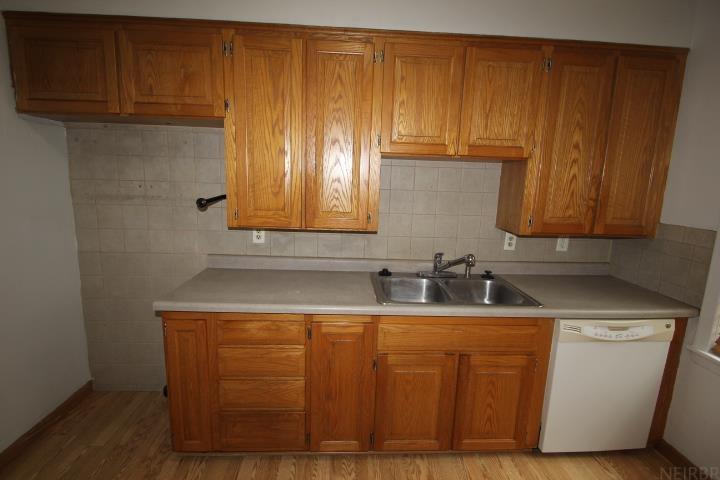 Waterloo, Iowa 50702, United States, 3 Bedrooms Bedrooms, ,1 BathroomBathrooms,Residential,Active,176553