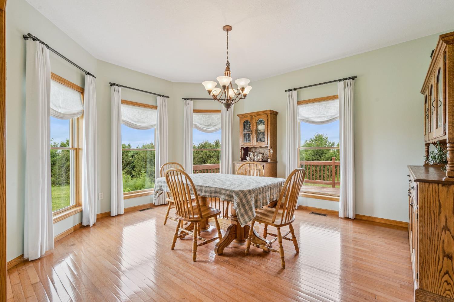 Independence, Iowa 50644, United States, 5 Bedrooms Bedrooms, ,4 BathroomsBathrooms,Land,Pending,190696