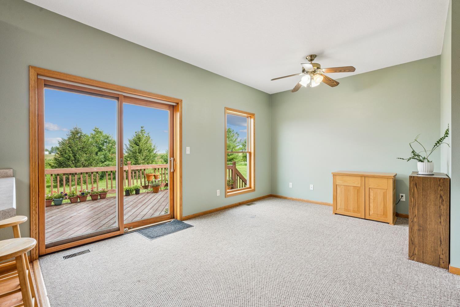 Independence, Iowa 50644, United States, 5 Bedrooms Bedrooms, ,4 BathroomsBathrooms,Land,Pending,190696