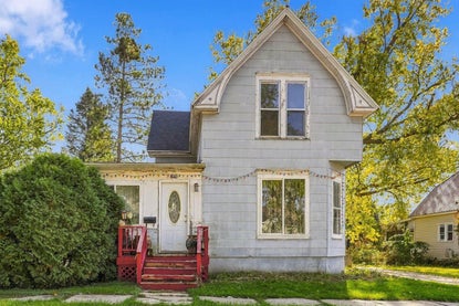 818 Main St – Investment Home