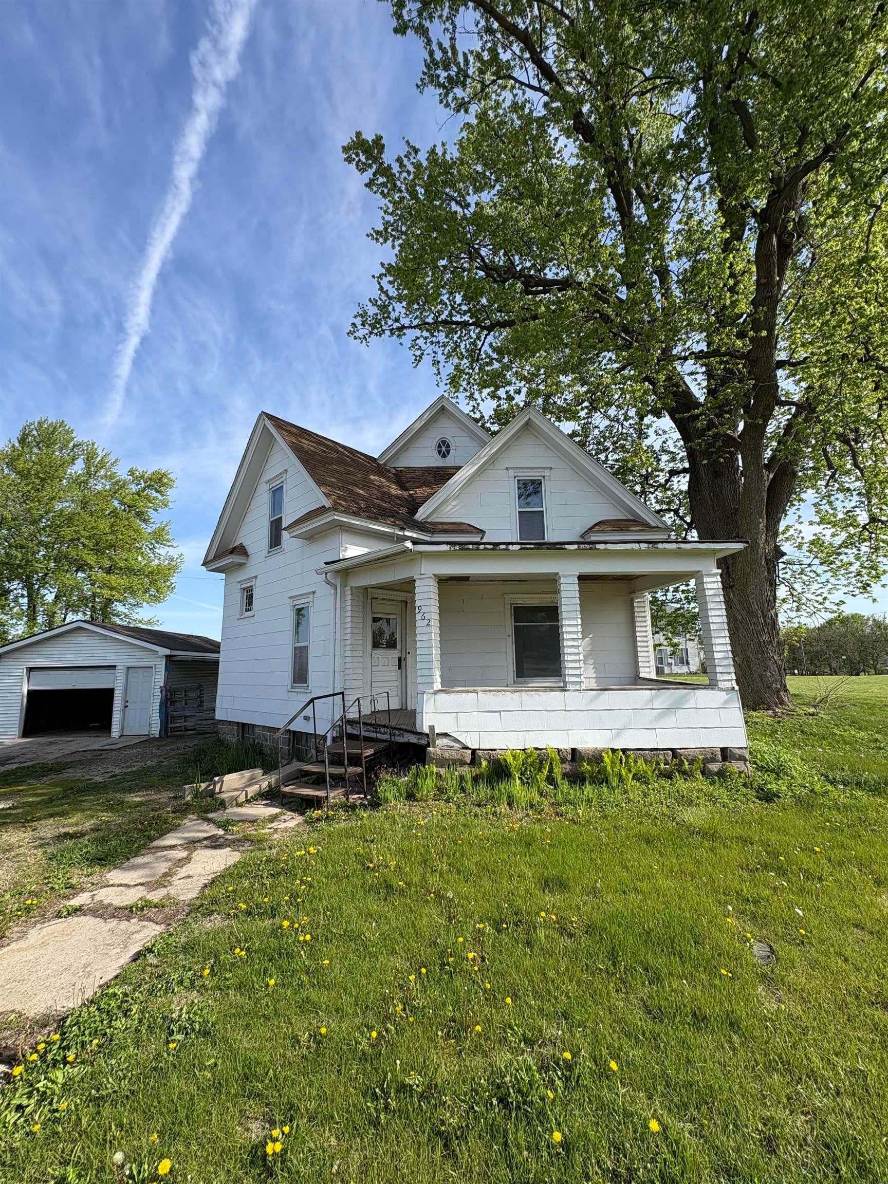 962 Upper Street - Photo 2