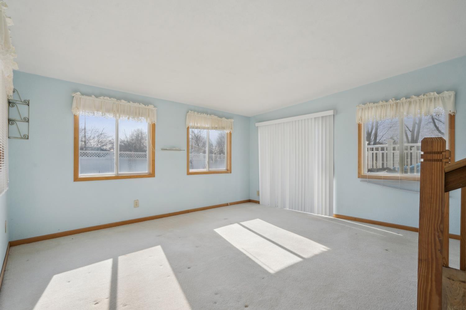 Independence, Iowa 50644, United States, 3 Bedrooms Bedrooms, ,1 BathroomBathrooms,Residential,Pending,6233