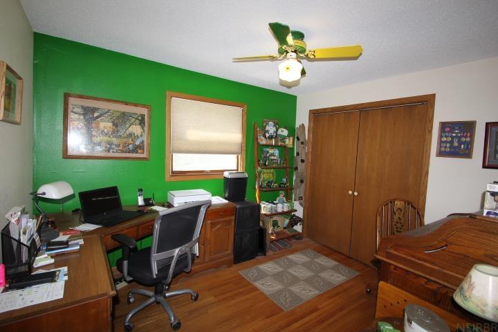 Dike, Iowa 50624, United States, 5 Bedrooms Bedrooms, ,2 BathroomsBathrooms,Residential,Active,195860