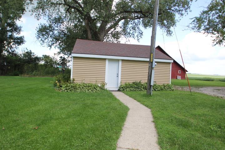 Dike, Iowa 50624, United States, 5 Bedrooms Bedrooms, ,2 BathroomsBathrooms,Residential,Active,195860