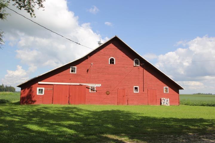 Dike, Iowa 50624, United States, 5 Bedrooms Bedrooms, ,2 BathroomsBathrooms,Residential,Active,195860
