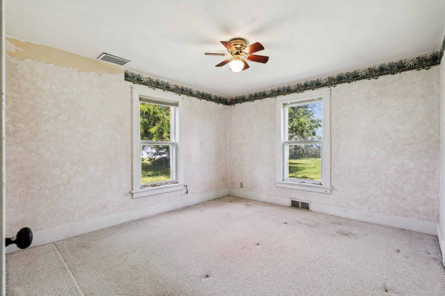 Independence, Iowa 50644, United States, 3 Bedrooms Bedrooms, ,1 BathroomBathrooms,Residential,Pending,186410