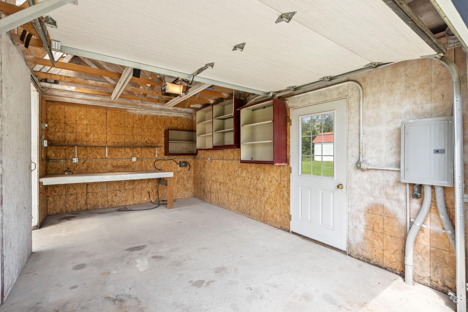 Independence, Iowa 50644, United States, 3 Bedrooms Bedrooms, ,1 BathroomBathrooms,Residential,Pending,186410