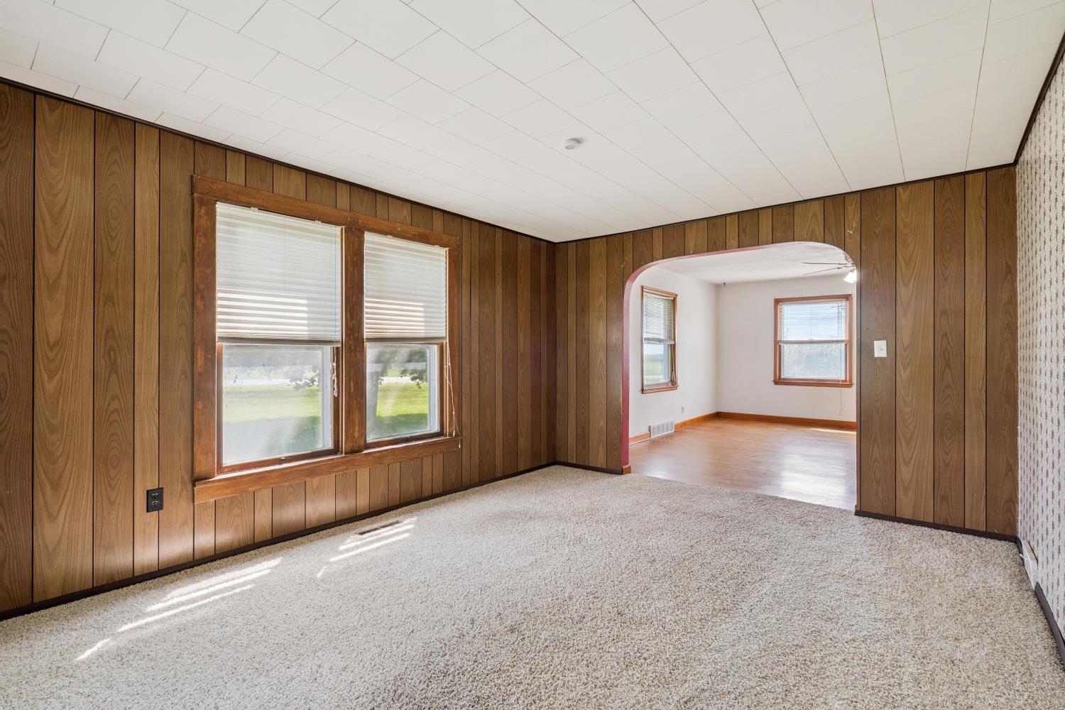 Independence, Iowa 50644, United States, 3 Bedrooms Bedrooms, ,1 BathroomBathrooms,Residential,Pending,186410