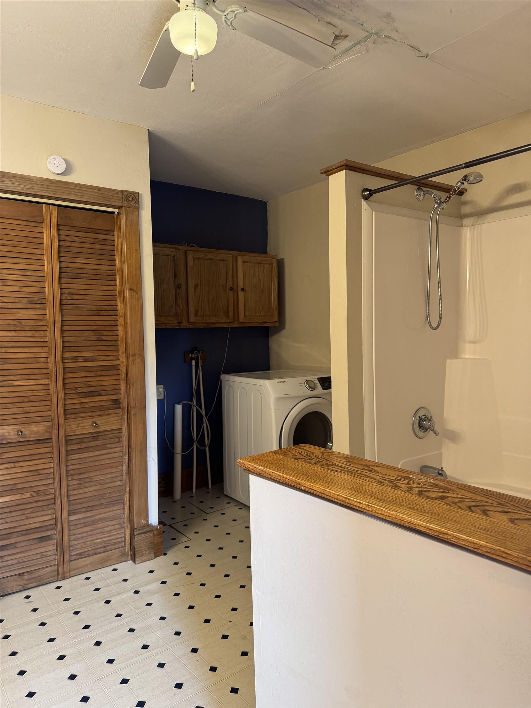 Dysart, Iowa 52224, United States, 3 Bedrooms Bedrooms, ,3 BathroomsBathrooms,Residential,Active,229334