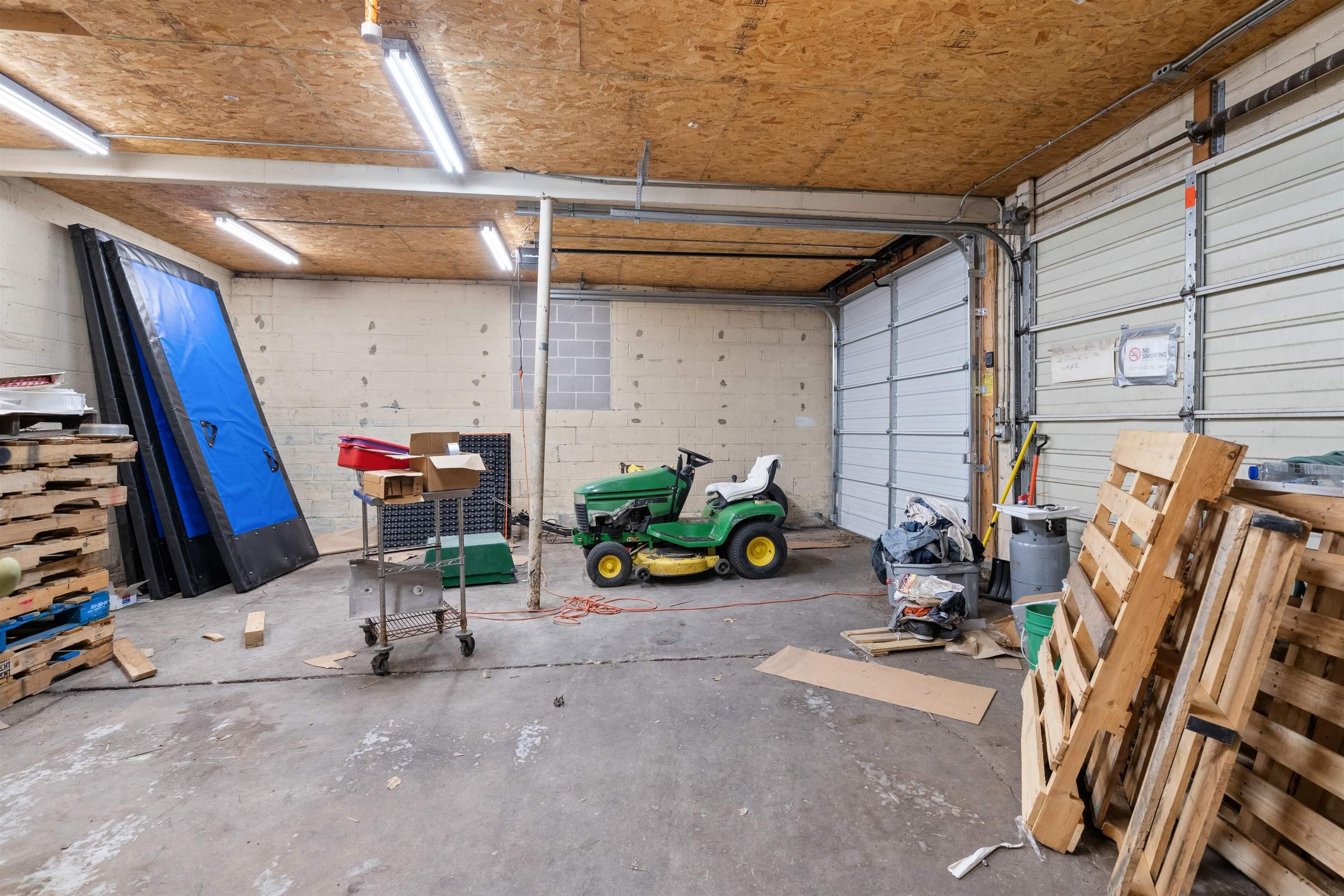 Waterloo, Iowa 50703, United States, ,Commercial,Pending,28954
