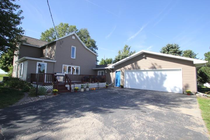 Grundy Center, Iowa 50638, United States, 3 Bedrooms Bedrooms, ,2 BathroomsBathrooms,Residential,Pending,86020