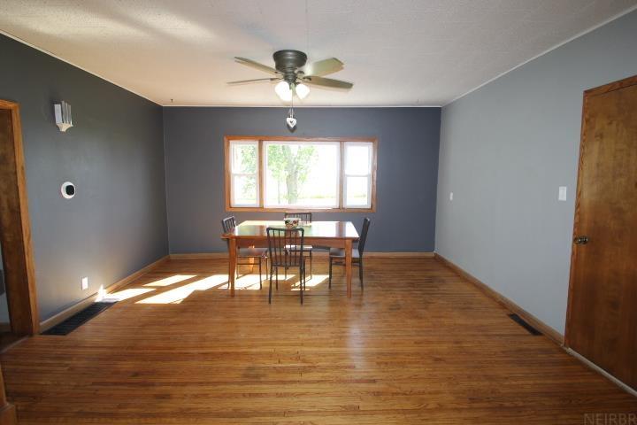 Grundy Center, Iowa 50638, United States, 3 Bedrooms Bedrooms, ,2 BathroomsBathrooms,Residential,Pending,86020