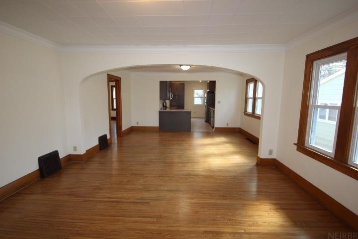 Waterloo, Iowa 50701, United States, 3 Bedrooms Bedrooms, ,1 BathroomBathrooms,Residential,Active,114184