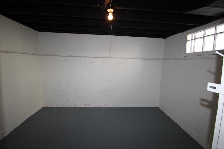 Waterloo, Iowa 50701, United States, 3 Bedrooms Bedrooms, ,1 BathroomBathrooms,Residential,Active,114184