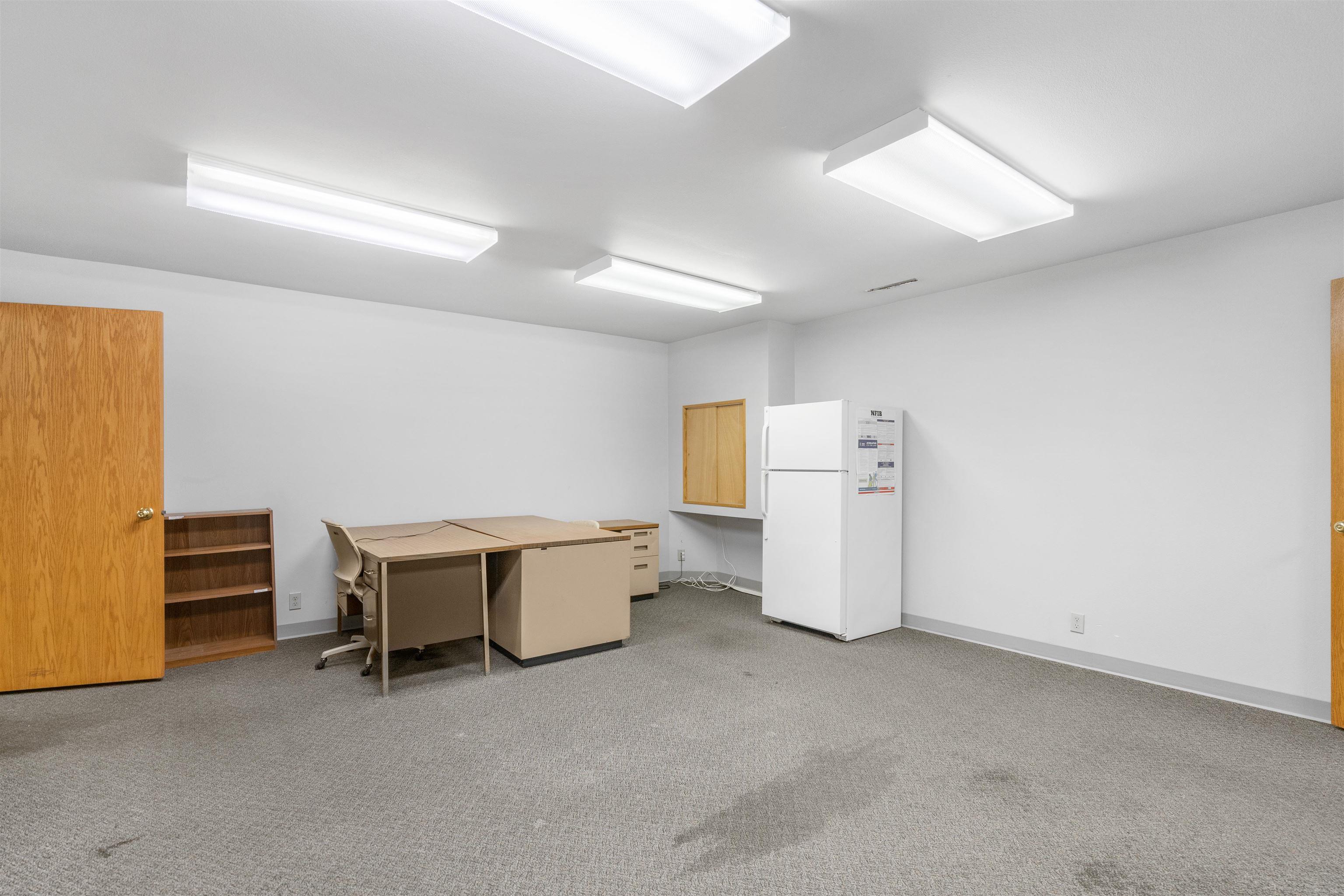 Waterloo, Iowa 50701, United States, ,Residential,Active,29060