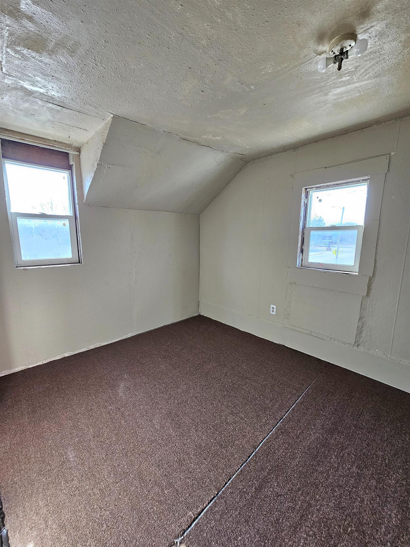 Independence, Iowa 50644, United States, 2 Bedrooms Bedrooms, ,1 BathroomBathrooms,Residential,Active,6106