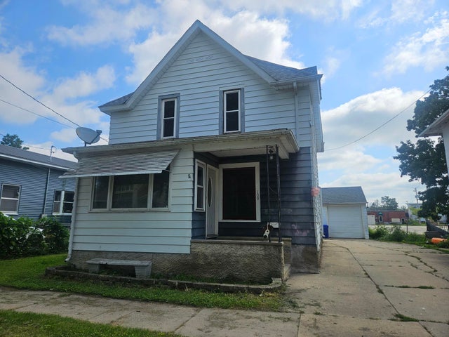 109 1st Ave. NW