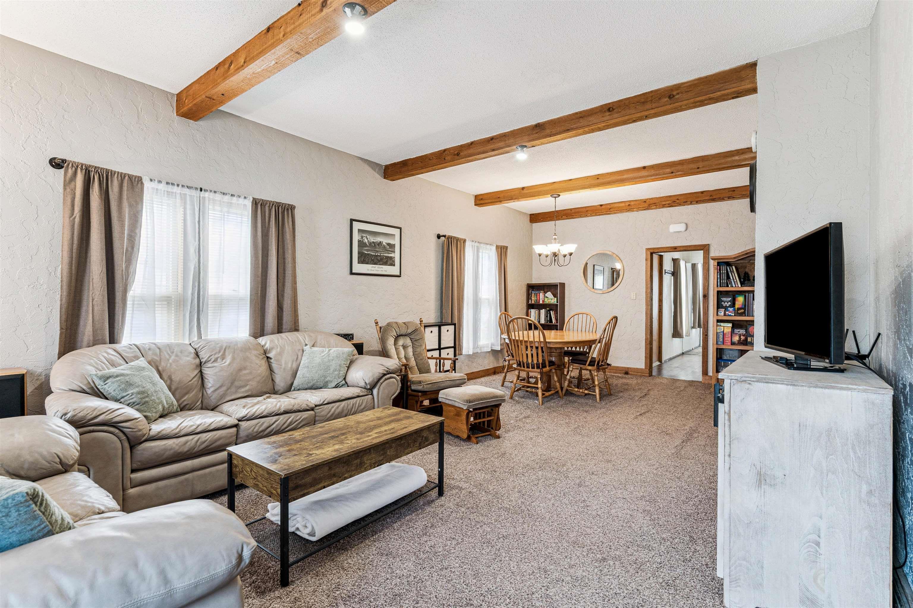 Cedar Falls, Iowa 50613, United States, 3 Bedrooms Bedrooms, ,1 BathroomBathrooms,Residential,Active,213865