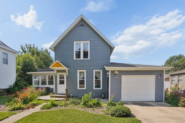 506 H AVE, GRUNDY CENTER, IA 50638 - Image 543bdec35fa4fa0a7ee92f41c6b501ae/2314724203