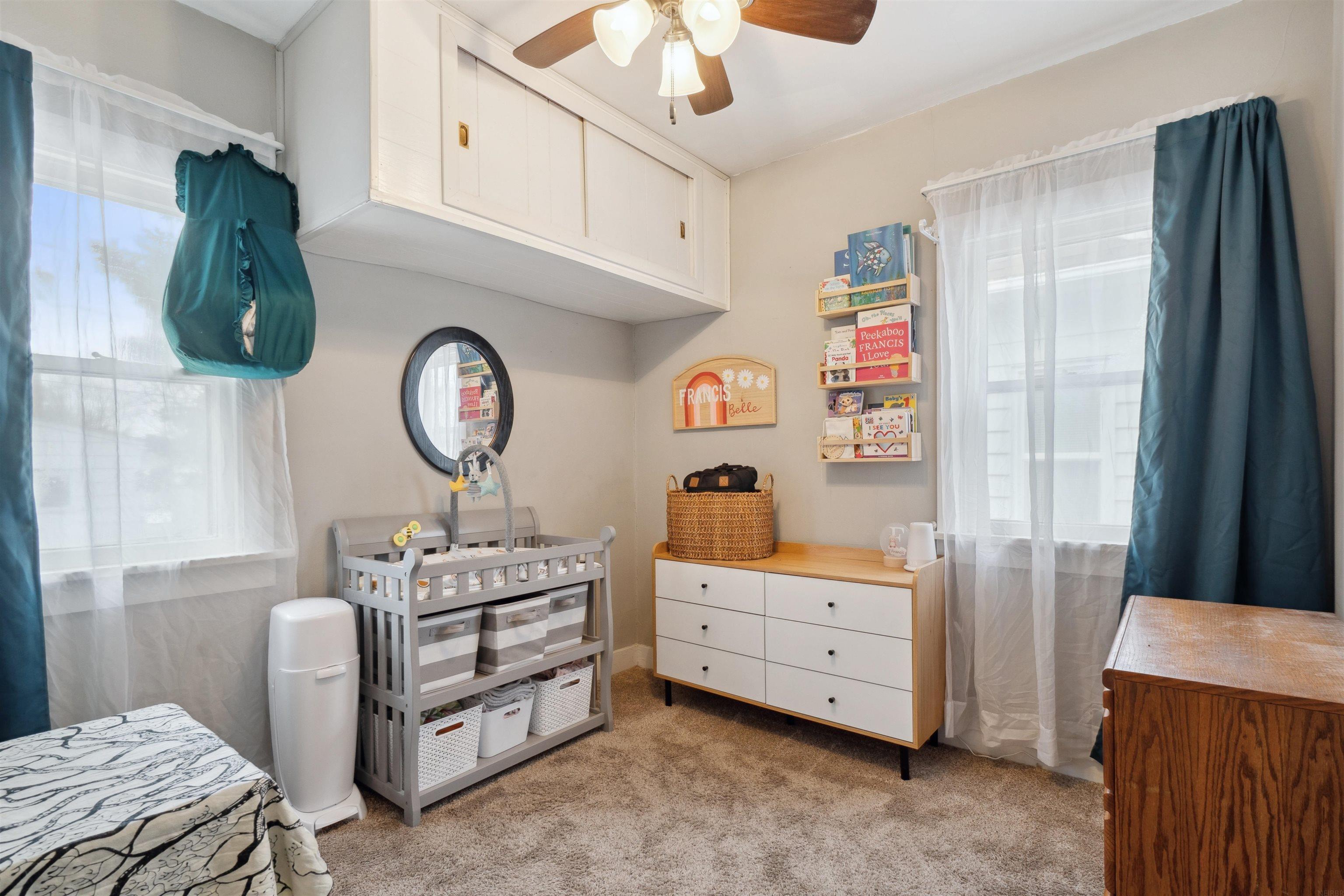 Waterloo, Iowa 50701, United States, 2 Bedrooms Bedrooms, ,1 BathroomBathrooms,Residential,Pending,76953