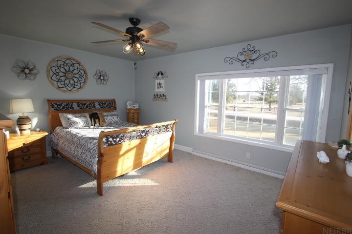 Oelwein, Iowa 50662, United States, 3 Bedrooms Bedrooms, ,2 BathroomsBathrooms,Residential,Pending,86008