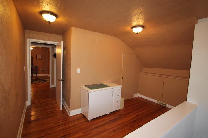 Oelwein, Iowa 50662, United States, 3 Bedrooms Bedrooms, ,2 BathroomsBathrooms,Residential,Pending,86008