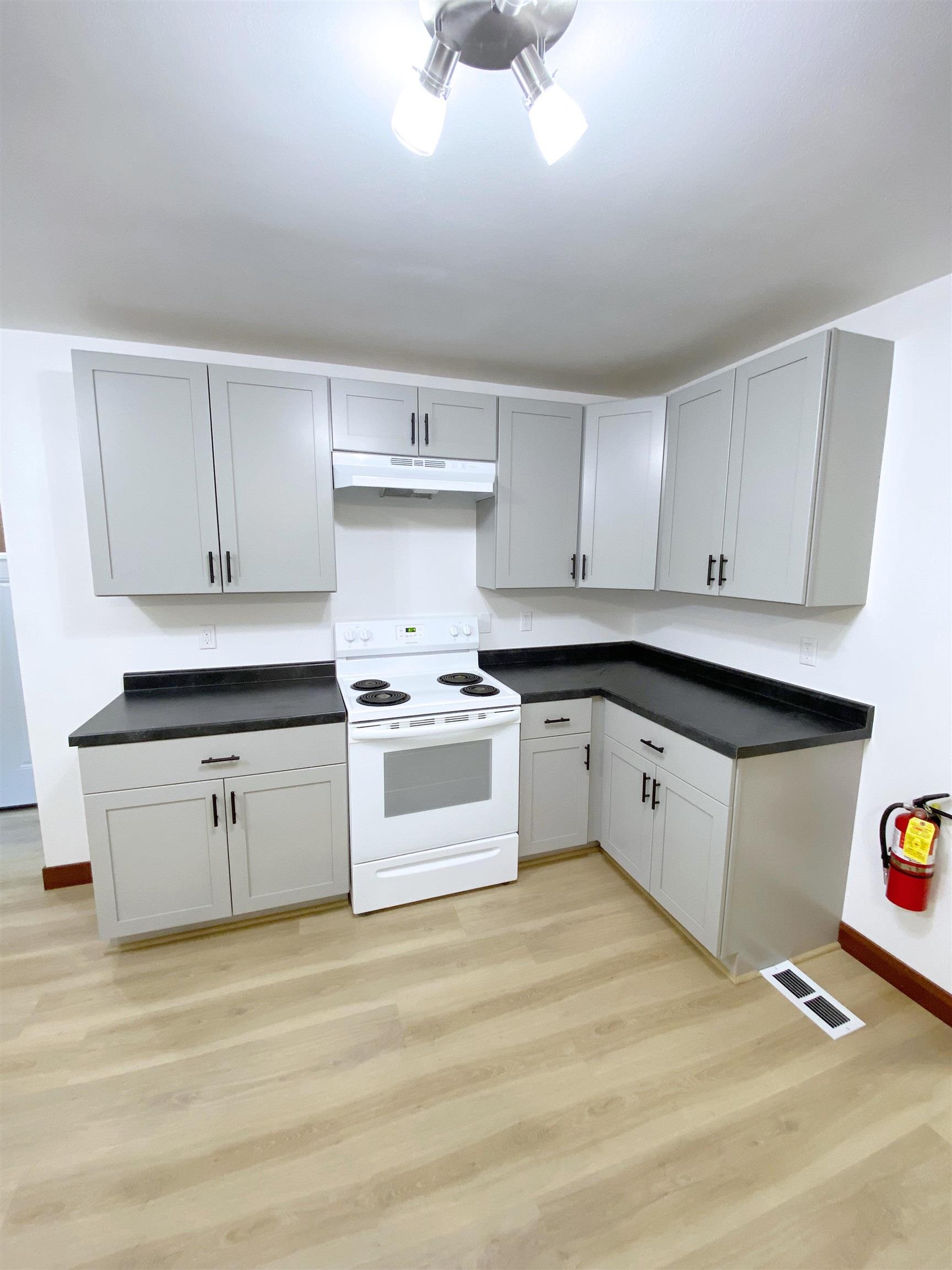 Cedar Falls, Iowa 50613, United States, ,Residential,Active,185881