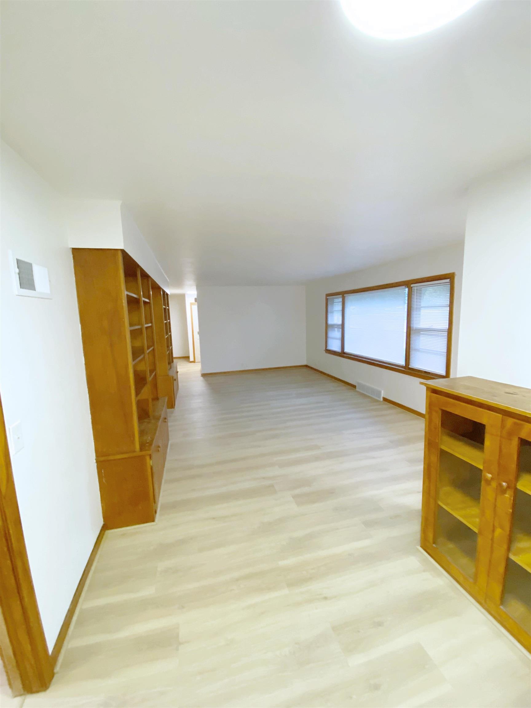 Cedar Falls, Iowa 50613, United States, ,Residential,Active,185881