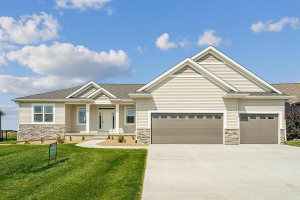 4416 ARROWHEAD DRIVE, CEDAR FALLS, IA 50613 - Image 5d43e5caca43b35ebcbaaebd88c8d289/2628074355